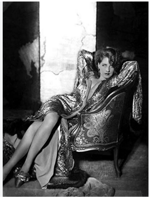 Alison Macor tweet media