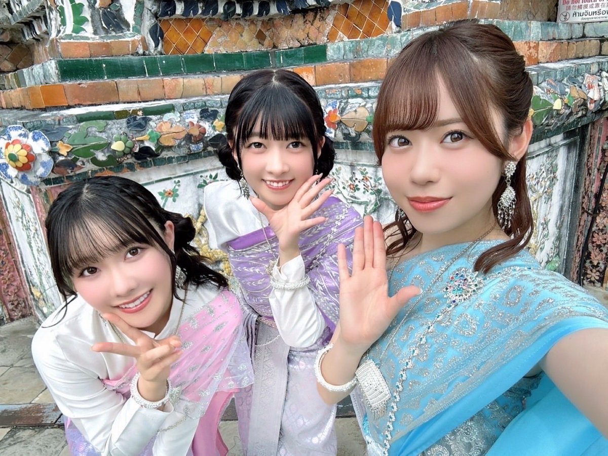 SayuriDate's tweet photo. 素敵な楽しい思い出が沢山！！✈️🇹🇭
お衣装、嬉しかった...！！！ https://t.co/IauK3CtkR0