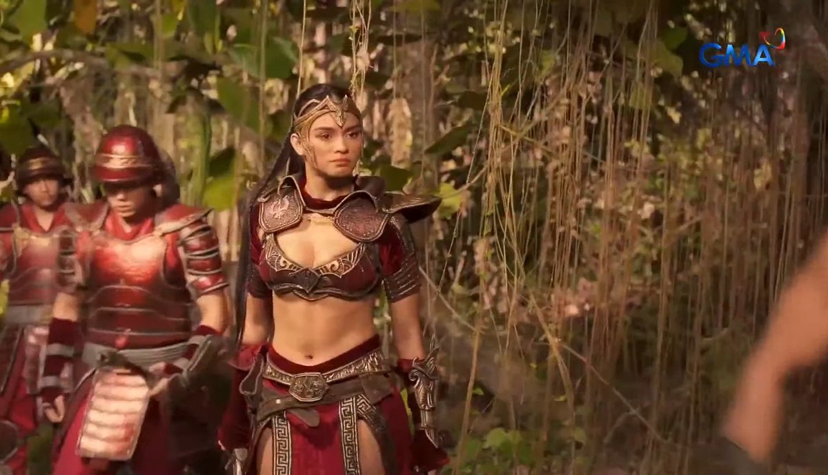 That face card ni Faith da Silva as Flamarra.
Hot!

EPISODE 097 #SanggreSavedByEnuo
#Encantadia Chronicles #Sanggre