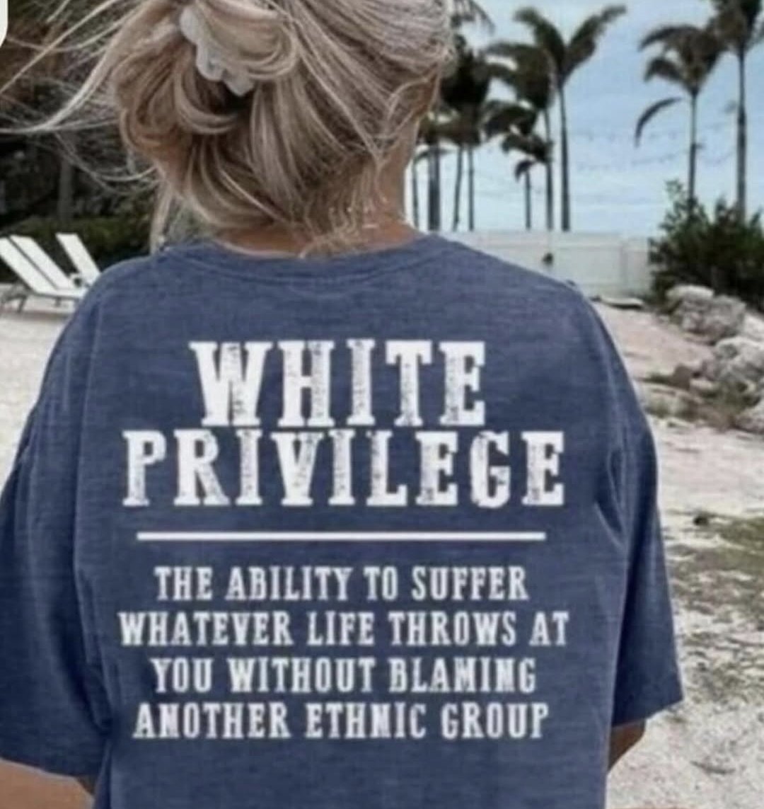VulpesBite's tweet image. #whiteprivilege