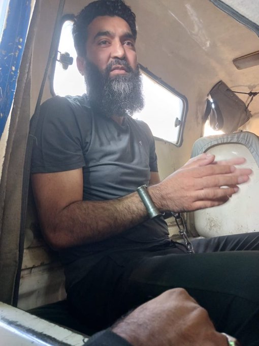 شہباز بھائی نے آج سلام بھیجا بھائی کی محبتوں کا مشکور ہوں اللہ پاک بھائی کیلئے آسانیاں پیدا فرمائے 🤲❤
#ReleaseRajaShebazbhatii