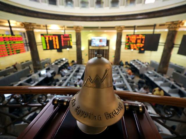 بسبب الضغط اللي شكله السوق علي جميع المستثمرين و المتداولين اخر عامين ،
و لماذا 95٪ من الناس يخسرون في السوق ،

مهم تتعرف علي نظرية التمويل السلوكي 
(Behavioral Finance)

-هناك سلوك متبع في كل موجه صعود مقسم الي ثلاث شرائح من الناس و ثلاث مستويات للموجه القادمه ، 

- الشريحة