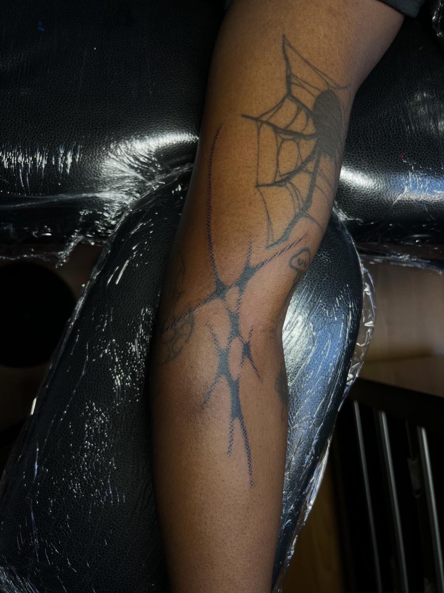 C2 Flins haver btw tweet media