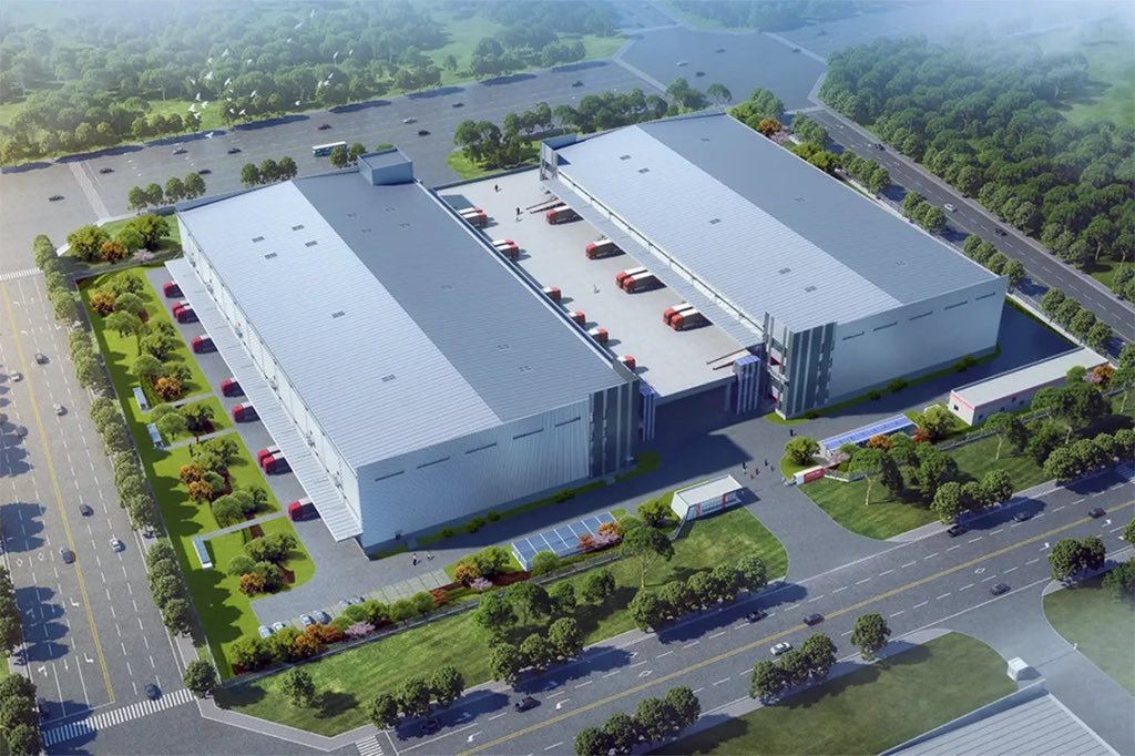 touch_beijing's tweet photo. Construction of the main structure of the #JD Smart Industrial Park in Beijing’s #Shunyi District has been completed. The 114,000sqm park aims to become a model for next-generation, supply chain–driven e-commerce and smart #logistics. https://t.co/JGoy4pAeXx