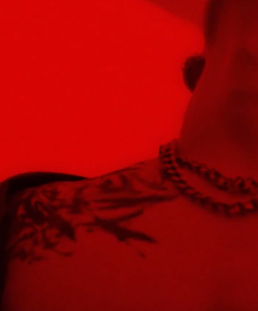 THE TATTOO??? OH MY GOD