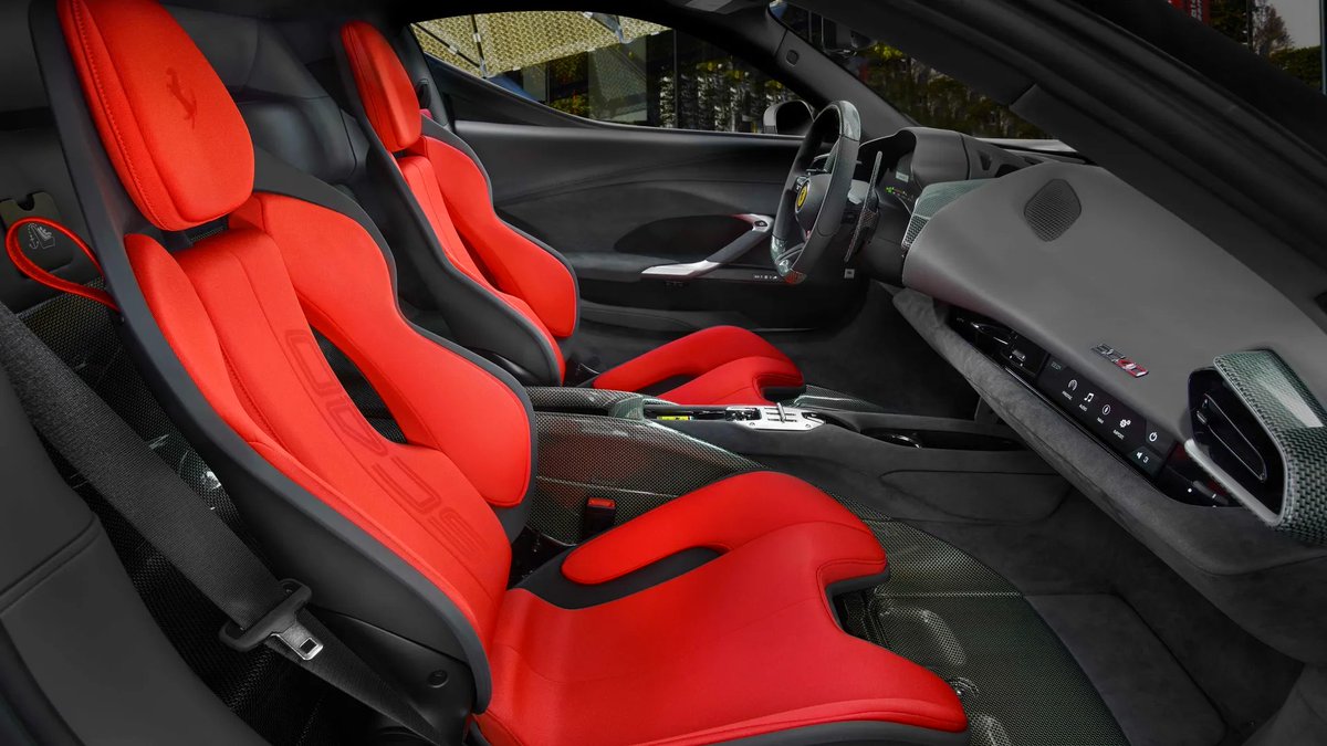AR12Gaming's tweet photo. Ferrari just revealed the one off SC40, a V6-powered tribute to the legendary F40. 🔥

Built by Ferrari’s Special Projects team, it’s based on the 296 GTB with 819hp, a 0–62mph time of 2.9s, and a design inspired by the F40. https://t.co/4QmFy5i9af