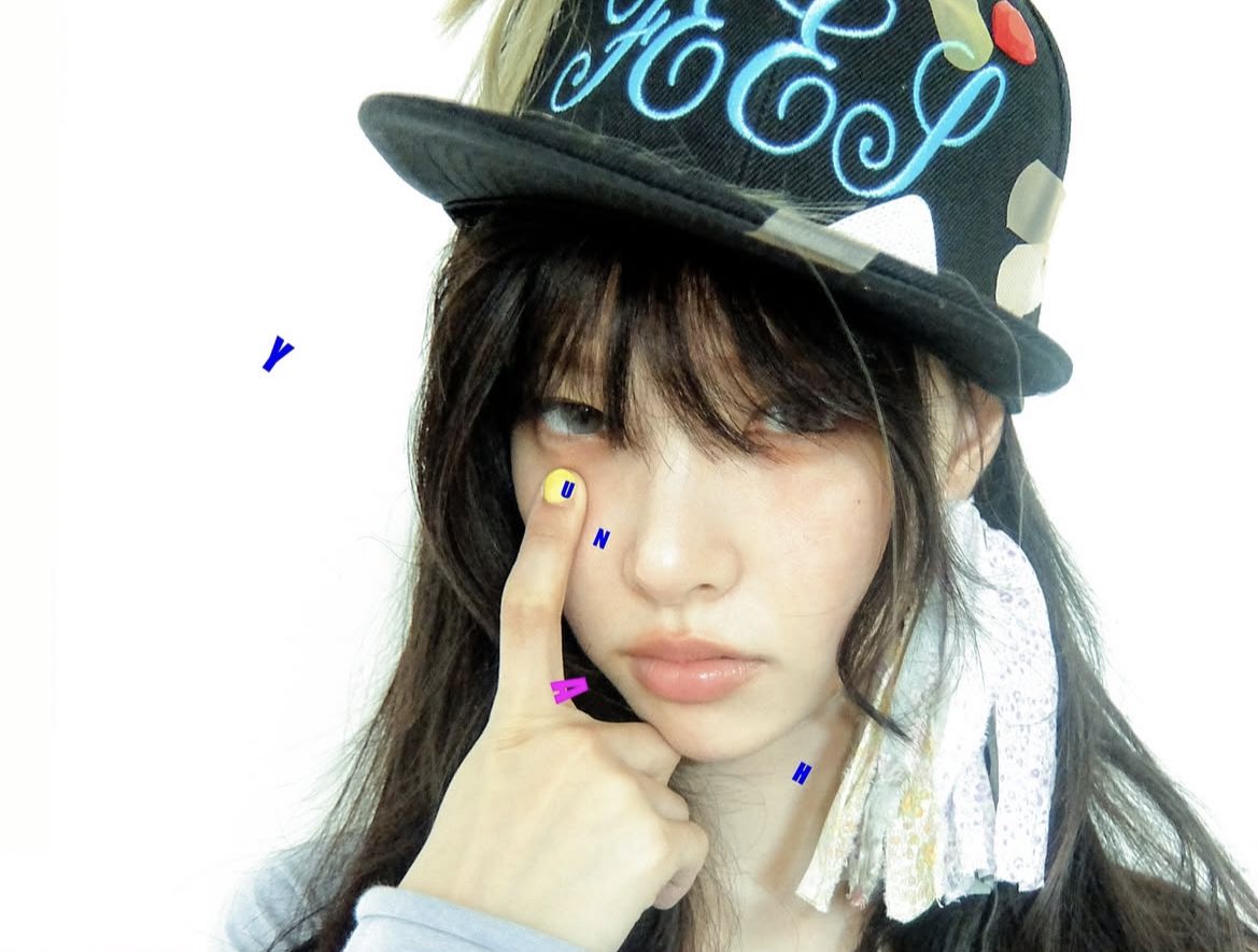 하나도 안짜치고 추구한 감성,취향 완전 상위폼으로 구현한 게 말이안돼 본 교관은 존나 감동받았다   이걸로 웹사이트라도 만들어야돼지금