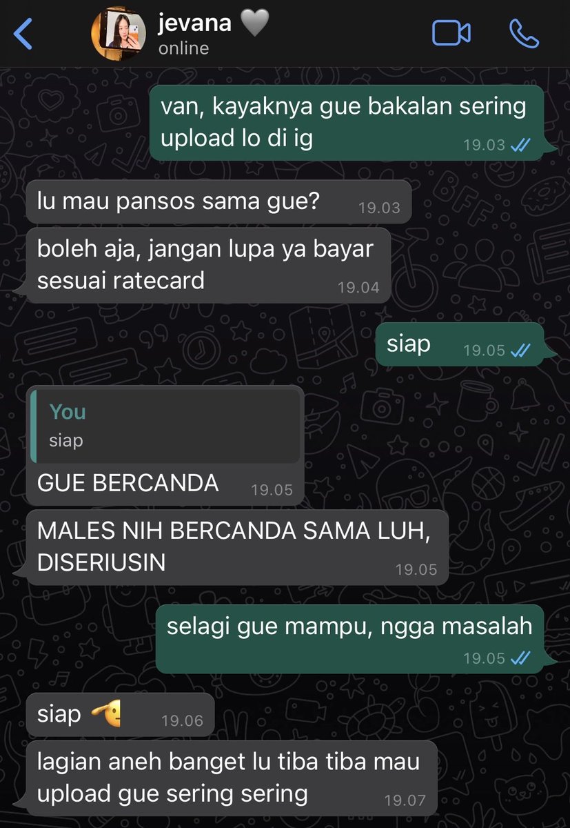 iskharaa's tweet image. doyoung one tweet au. 

ini bener bener dharka banget kalau dapet confess 

#dharvana