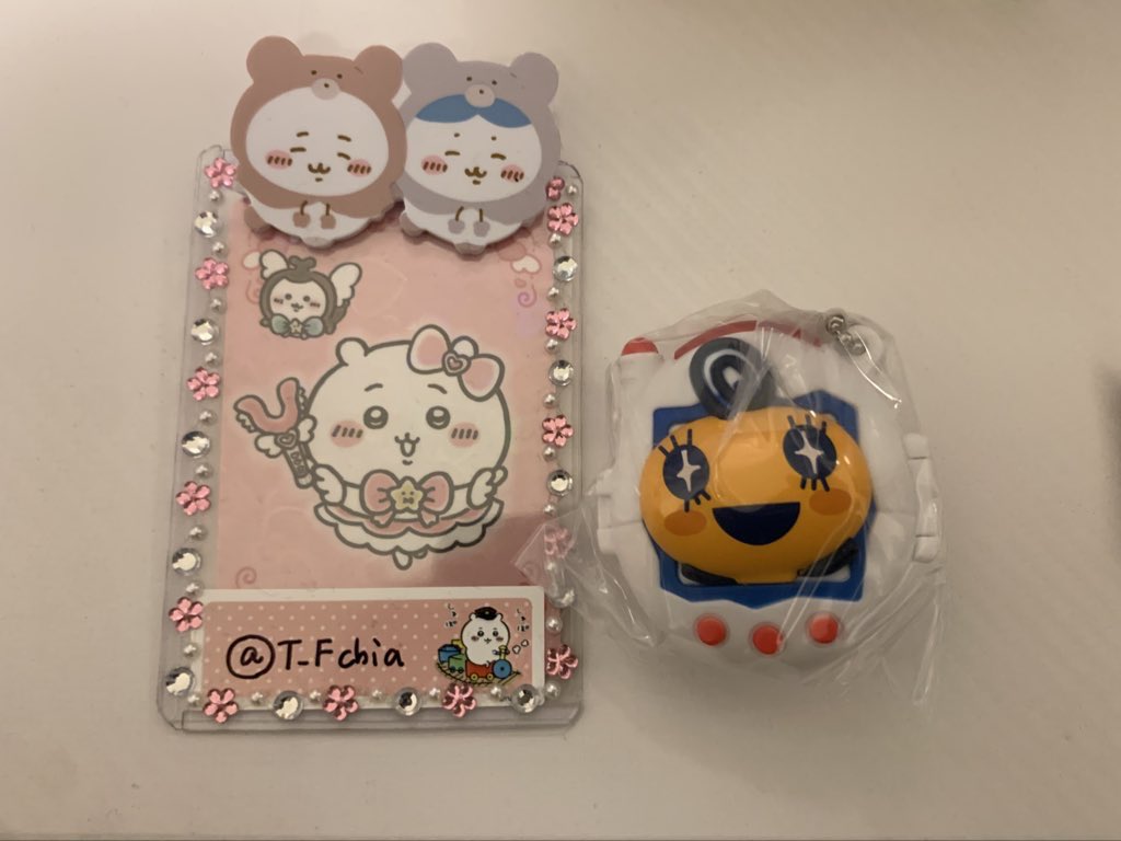T_Fchia's tweet photo. 【交換】たまごっち　スイングケース3 ガチャ

譲 →めめっち
求 →やんぐまめっち

郵送にて交換してくださる方がいらっしゃいましたらお気軽にお声掛けください📮 https://t.co/zveYWmRcP4