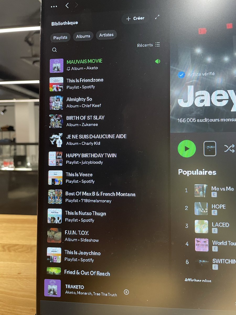 On a toujours la meilleure playlist de France si jamais.