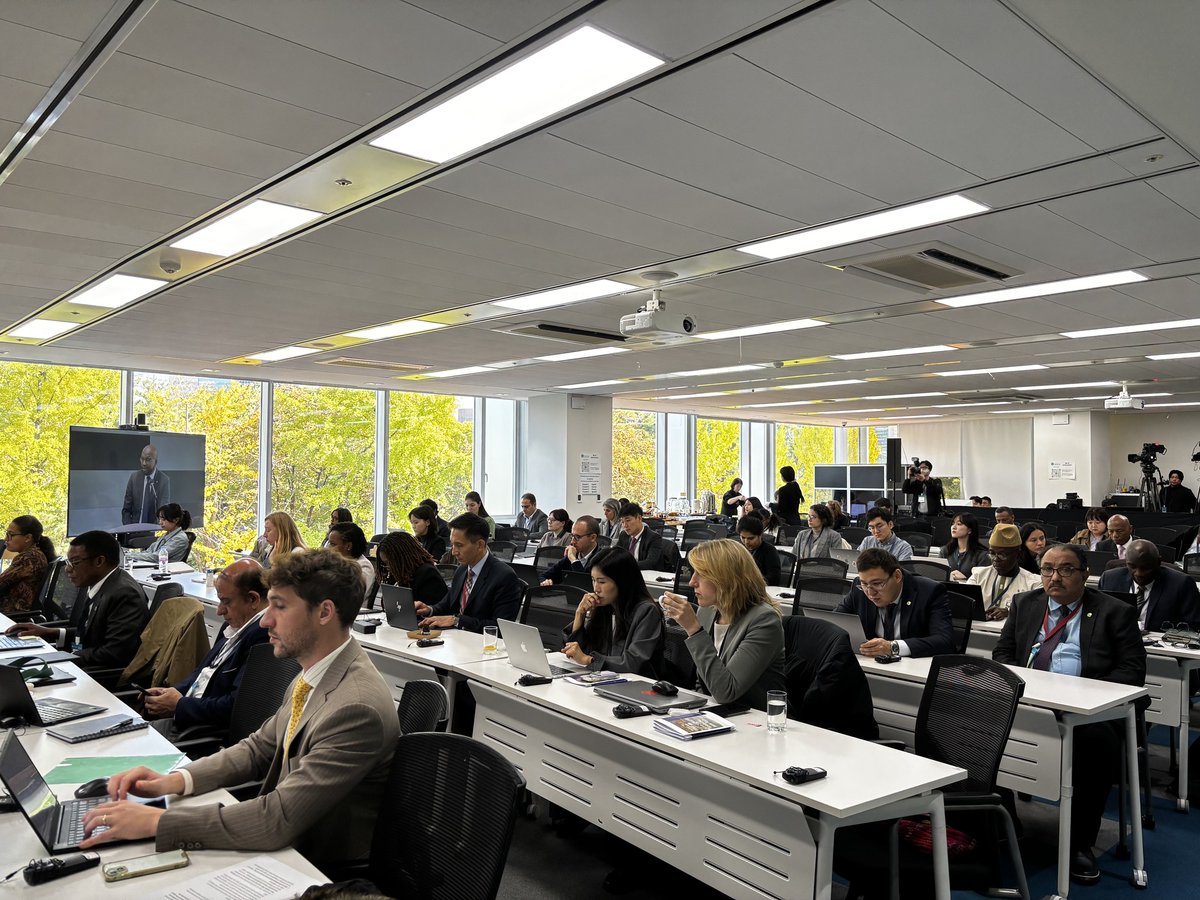 🌍 Strengthening Community Resilience &amp; Food Security at #GGGWeek2025 
On Day 2 of #GGGWeek2025, taking place in Seoul, <a href="/GGGIEthiopia/">GGGI Ethiopia</a> actively contributed to the session on “Community Resilience &amp; Food Security and Food Systems.” 
Read more here: linkedin.com/posts/global-g…
<a href="/gggi_hq/">GGGI</a>