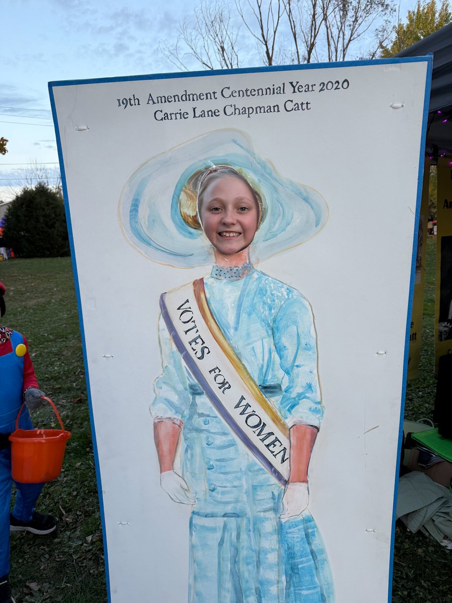 Catt Museum tweet media