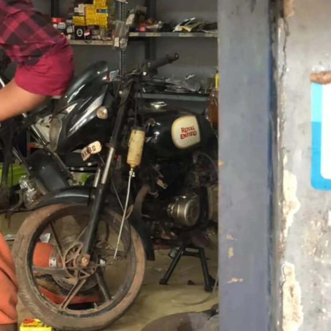 dthakurprem22's tweet image. MP Bimol talks big, acts like a ruling party minister, but he’s just a powerless opposition MP. Empty promises, zero action, fooling the people. 😏 #ManipurPolitics #OppositionFail