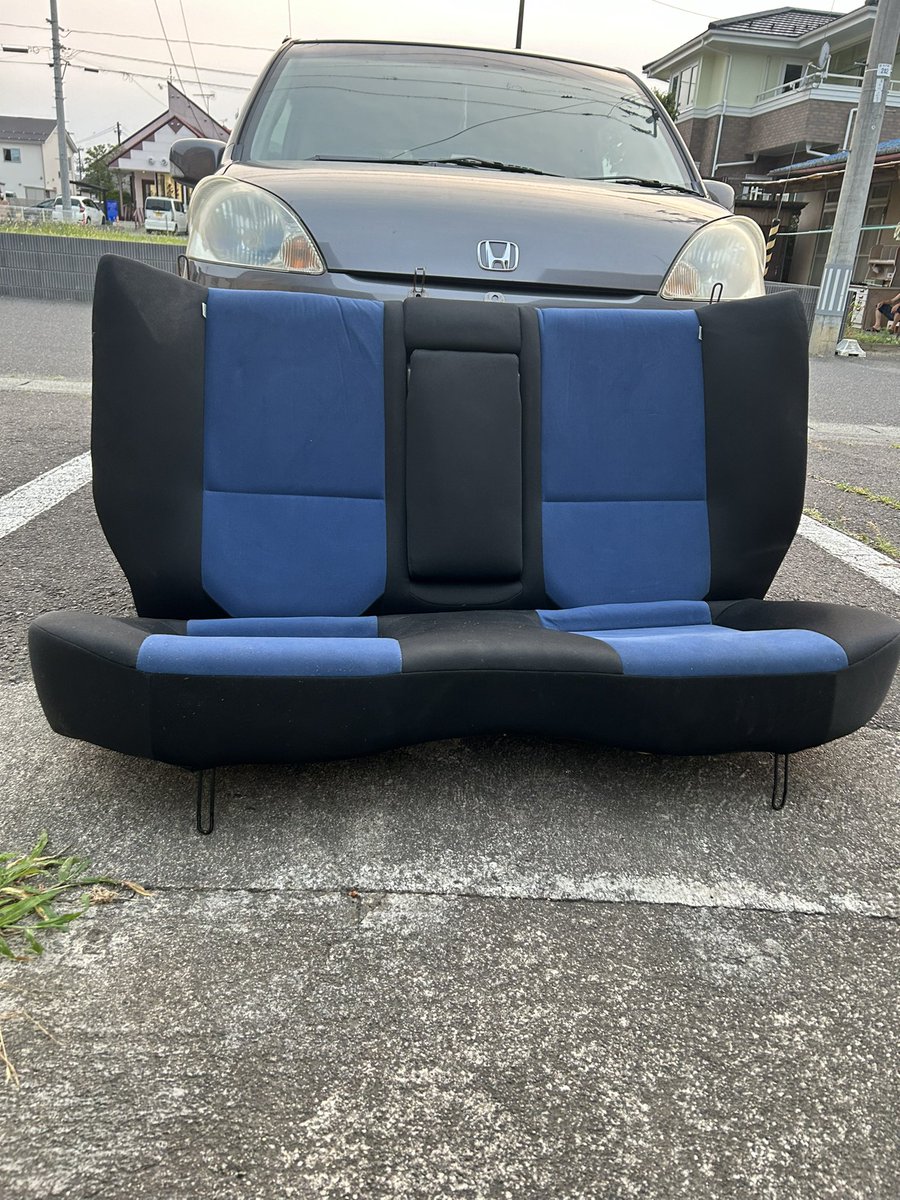 udon_gda's tweet image. インプのリアシート欲しい人いませんか🙋‍♂️
着払い5000円でどうでしょうか？
できる限り綺麗にはしておきます
 #売ります