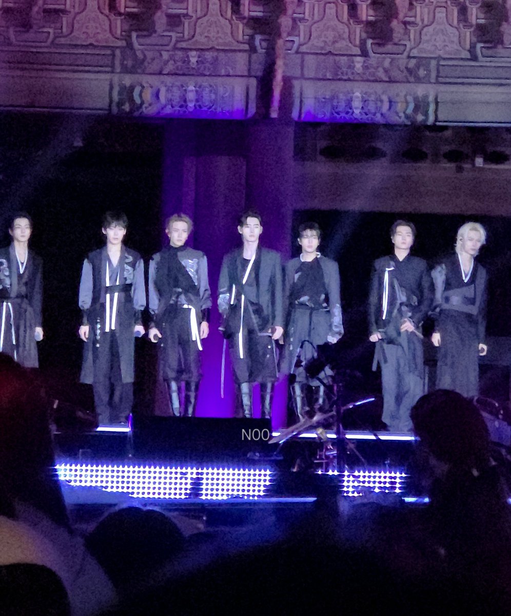 251028 u&amp;i 콘서트

엔하이픈 등장...

#ENHYPEN #엔하이픈