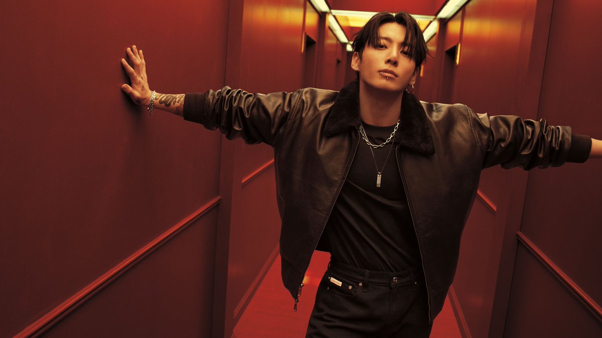 TheePopCore's tweet photo. Jungkook literally left us lost for words looking so good for Calvin Klein it’s like he’s got everyone under his spell and beauty running in his veins smooth bold and dangerously magnetic. https://t.co/VJFiqBX3GD