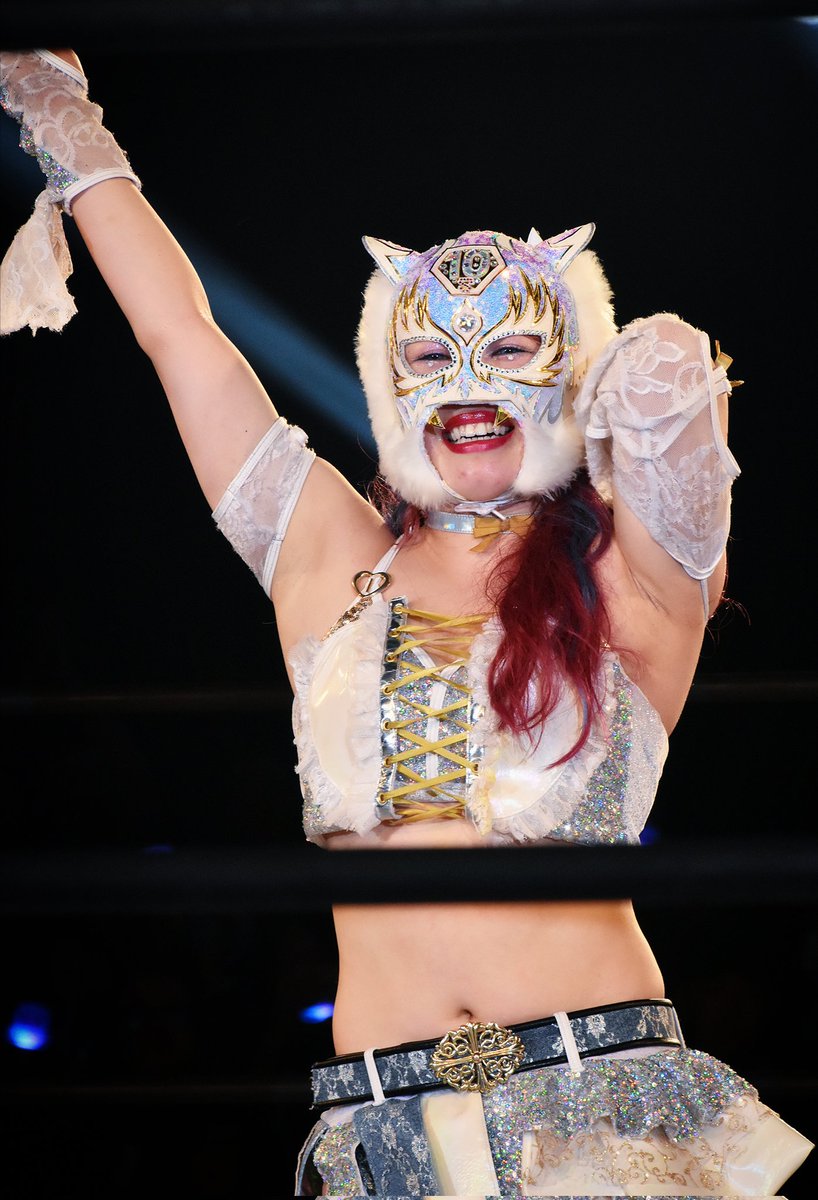 kQYa7orLnn3yKIH's tweet photo. 2025.10.20 新宿FACE
スターライト・キッド選手🐯
#SLK
#SLK10th
#STARDOM https://t.co/uqV8MuRQrj