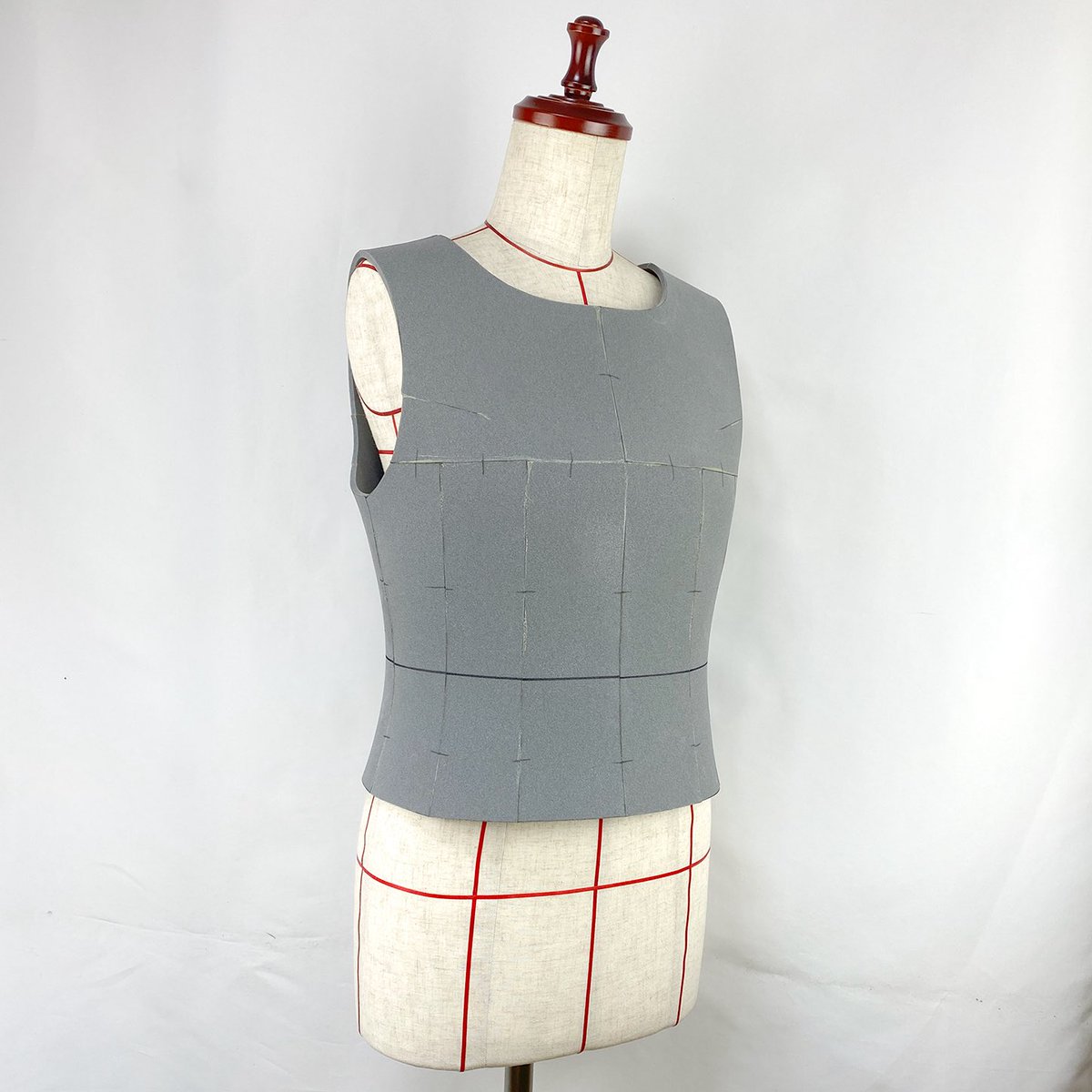 📍30日（木）18:00〜予約開始📍

次回の #オカダヤ造形講習会 は型紙に特化した内容です💪
型紙についてだけではなく、サンペルカ・カッター・Gボンドの扱い方など造形の基礎も学ぶことができます✂️

 🌟11月29日(土)…胴体の型紙(男性ver.)
okadaya.co.jp/shop/g/g10ws-2…