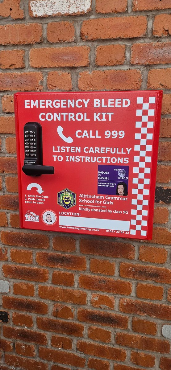 This morning we installed another cabinet at Sale tram Station  M33 3AB 💜 I want to say a massive thank you to Louisa Anderson and all of class 9G at Altrincham grammar school for girls for making this happen and raising the money for the cabinet. 💜 75 cabinet 💜