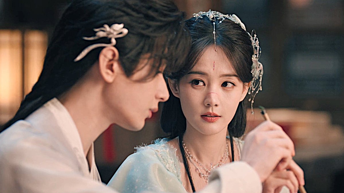 sunmilkeb's tweet photo. ── the look of love!🩷🩷🩷
cute cute cute🥺🫶

#FuGui #QingTong #SwordAndBeloved #天地剑心 #ChengYi #LiYiTong https://t.co/816jeSPrso