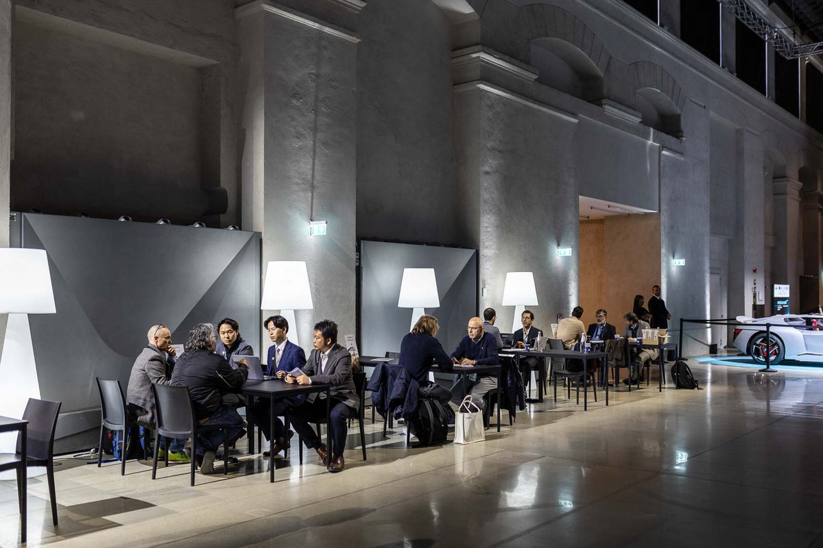 Oltre 400 b2b tra 50 operatori in rappresentanza di 24 brand e 49 imprese piemontesi: Hypercar Event accende il business e conferma il Piemonte come hub di approvvigionamento per i marchi del lusso automobilistico internazionale
Dettagli👉 bit.ly/49p1e26