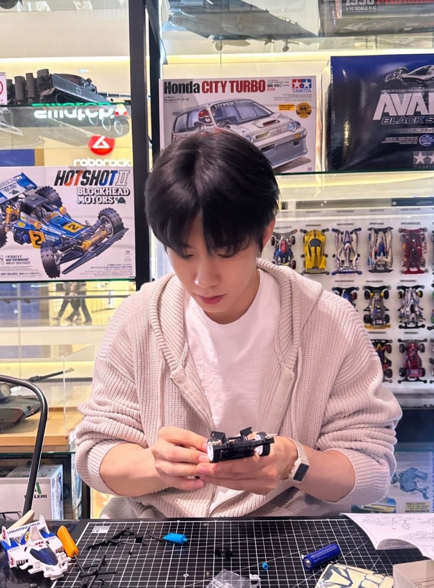 잇힝◕‿◕ on X