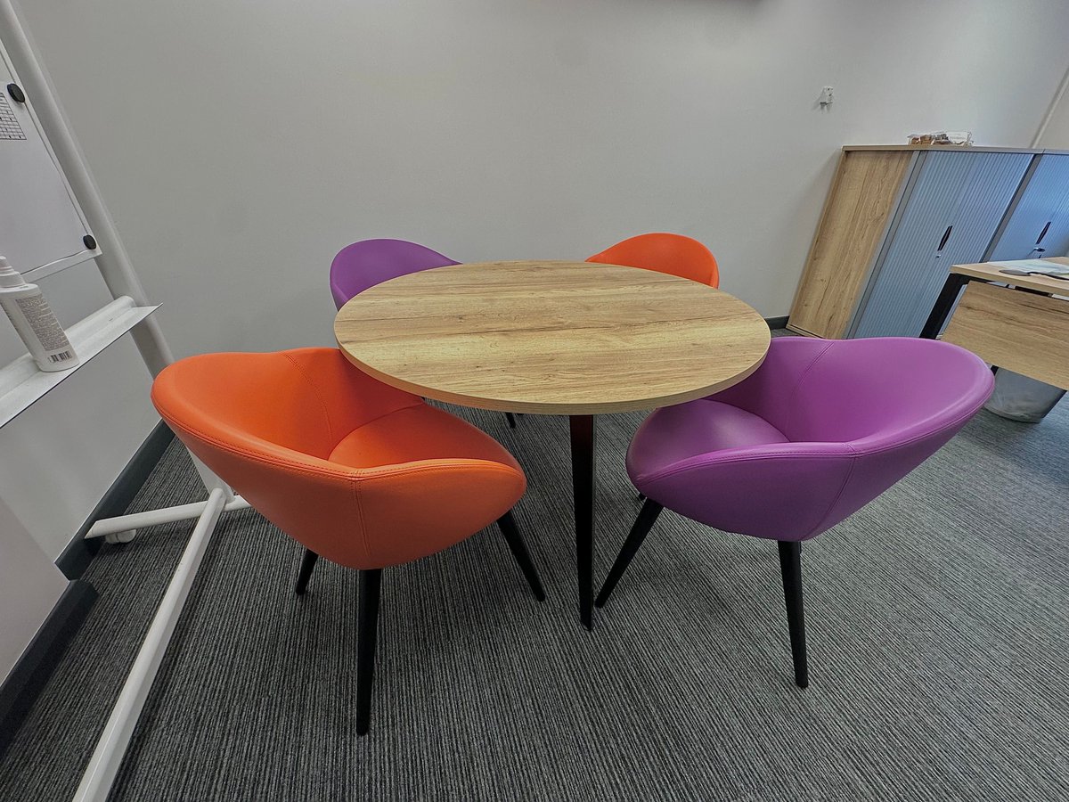 We're excited to share another successful HQ transformation! ⭐ 

After just seven weeks on site, our team have delivered a contemporary workplace that enhances efficiency. 

Contact us today we'd love to chat! buff.ly/WgGsF5d 

#officefitout #efficiency #sustainability