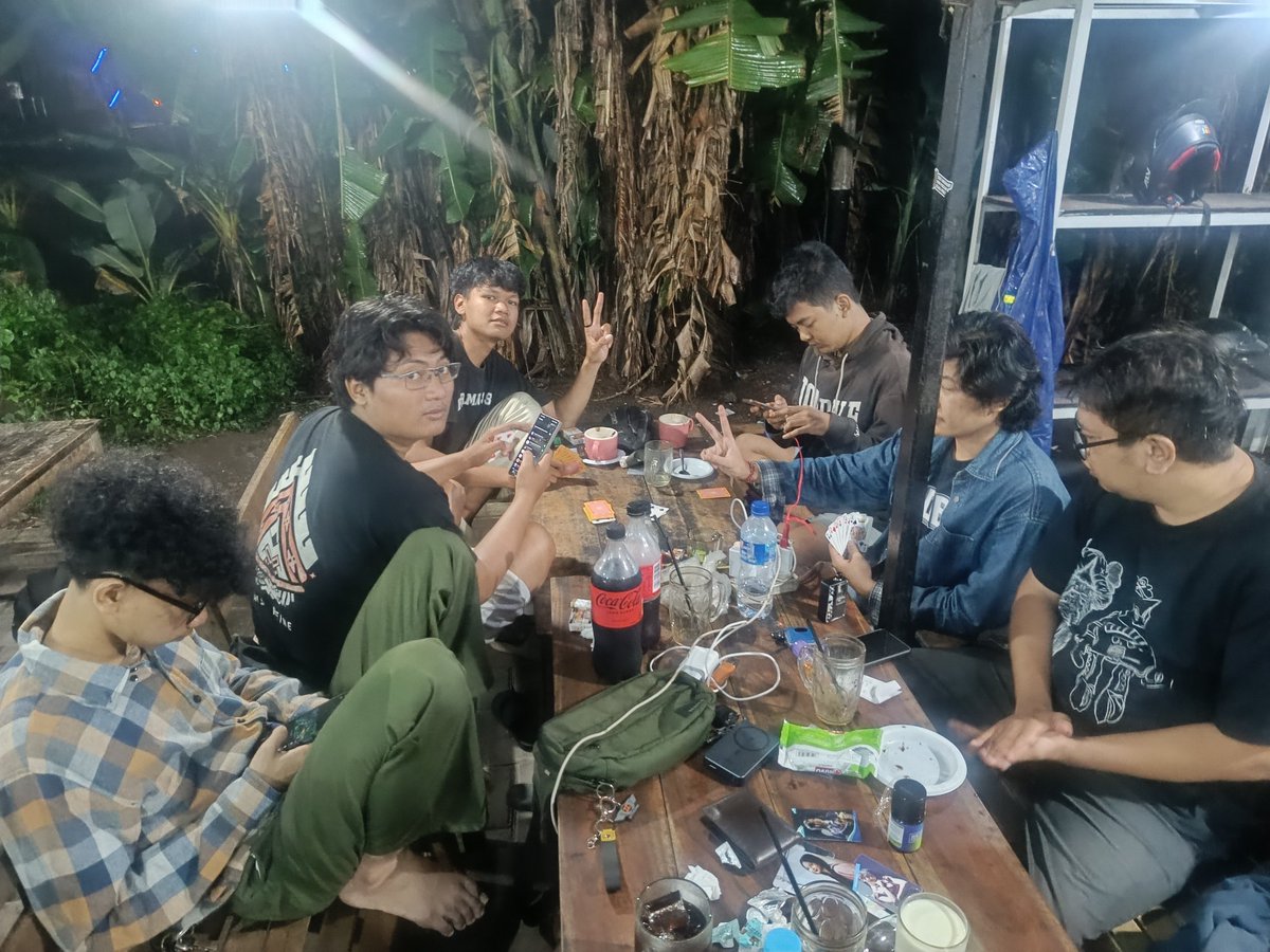 Dah siap banget ini

#GLHF 
#PokoknyaGakWO
#EllatheriaShowdown
#RisolMusangKing
#DickoKawinLari
#KohReKapanKopag
#AkbalalDetektor
#BebekMakanBebek 
#AzriSibukNgeshift
#BuburBangKado
#LasirMalasNarik 
#NawangTutupWarung
#RioAkunTubir 
#AyoKopag
#AbahKopiSaiki