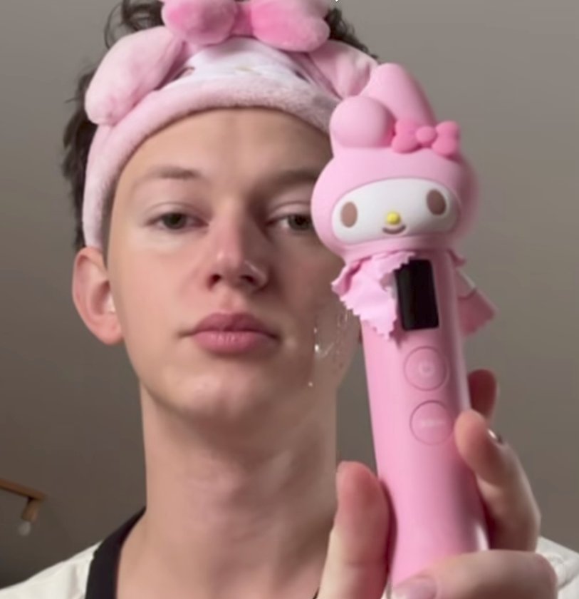 _felixible's tweet image. #janniarycontent