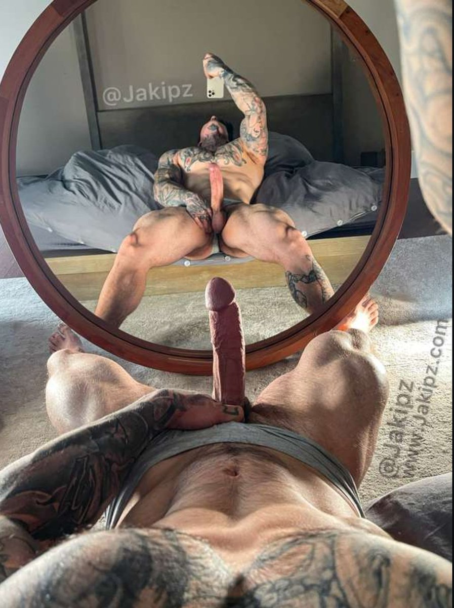 Glory Holes in Guys tweet media