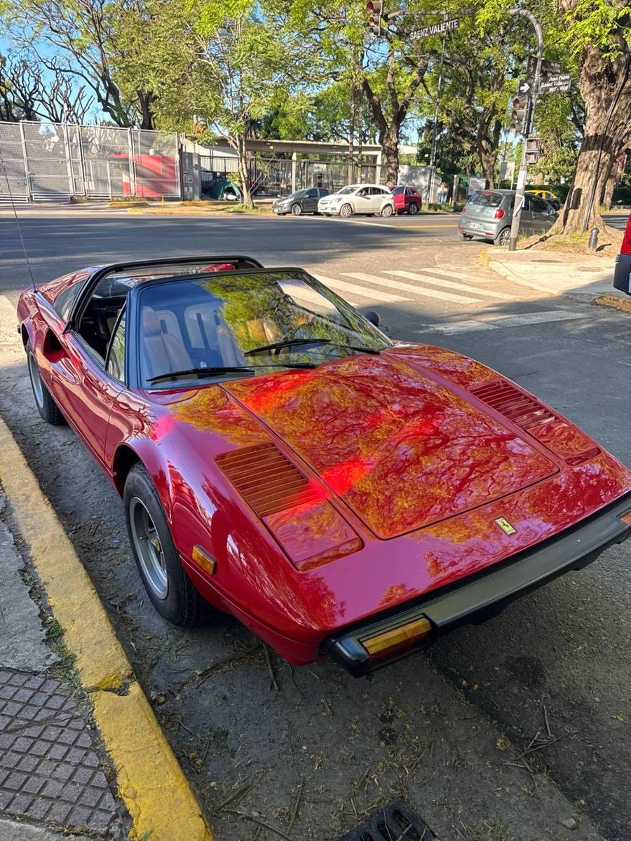 killsyall's tweet image. I have found my spot to be homeless in.

Cozy grass to day-sleep on 

Doggos to relate to (we’re both filthy)

Calisthenic stuff so I can do 1 pull up and talk about how I “used to workout all the time” to any idiot willing to give me the time of day

Classic Ferrari to lounge…