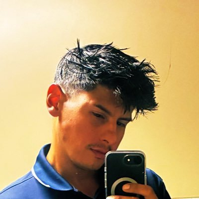 dudurocha's tweet photo. @BakerBarbell @ACGfutures god bless those morons, Andy... This is the guy saying "Weak mind" to you https://t.co/03UY0Sa4kc