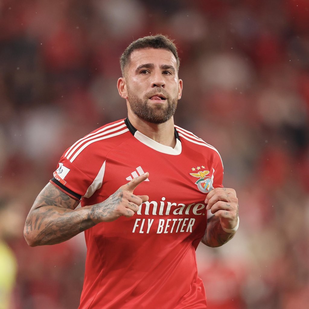 Mourinho: “Há jovens de 20 anos que são jogadores velhos. E há velhos de 38 ou 40 que são jovens. O Otamendi é jovem”.

“Perguntei-lhe: Temos Guimarães e Leverkusen, o que fazemos amanhã? Ele disse-me: ‘Temos Guimarães, Leverkusen e Tondela’. Joga. É importantíssimo para nós”.
