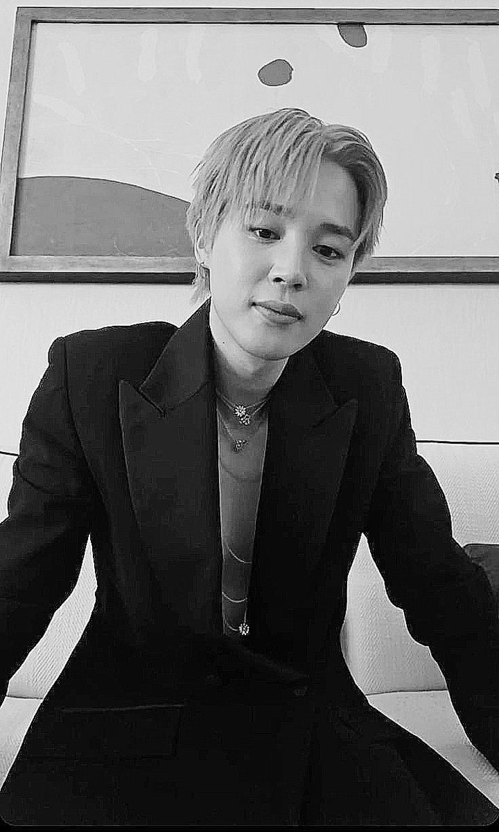 𝘔𝘢𝘥𝘢𝘭𝘺𝘯𝘯 tweet media