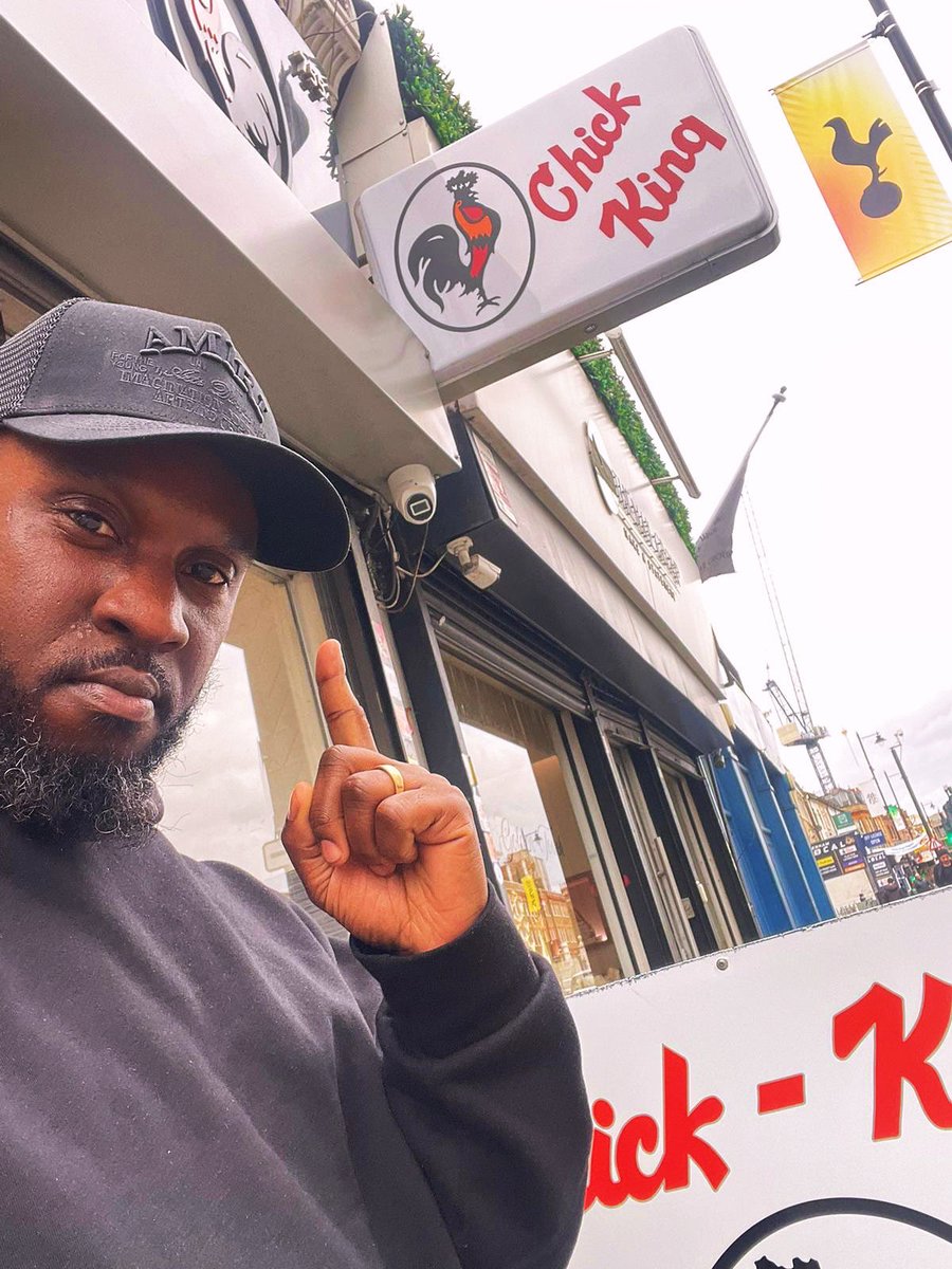 Dejispurs tweet media