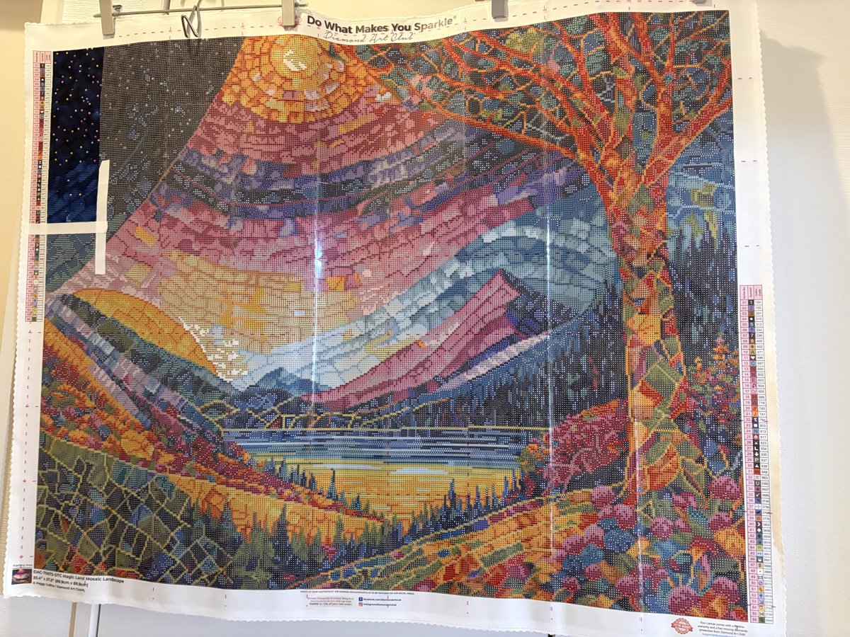 o_no_k2022's tweet image. 62作品目
2日目
#ダイヤモンドアート進捗 
#ダイヤモンドアート