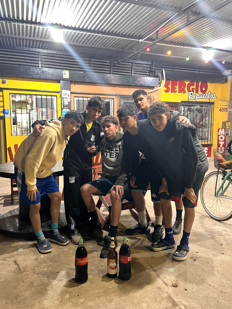Que lindo es tener la amistad de siempre ❤️‍🩹