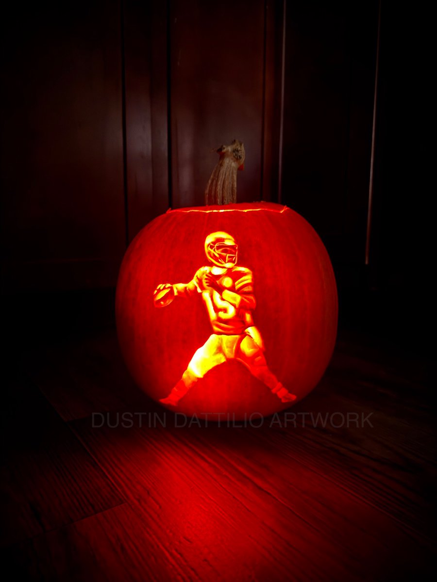 My pumpkin carving this year 🏈 <a href="/PatrickMahomes/">Patrick Mahomes II</a> <a href="/KCChiefsMedia/">Chiefs Media</a> <a href="/NFL/">NFL</a> #KansasCity #chiefs #patrickmahomes #football