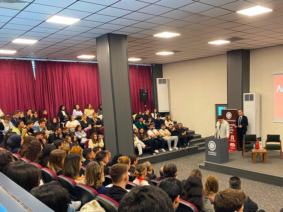 Küresel Dünyada Havacılık Zirvesi İstanbul Rumeli Üniversitesi’nde büyük bir katılımla gerçekleşti!

Havacılık ve Uzay Kulübü ile RumeliSEM Uçuş Okulu iş birliğiyle düzenlenen zirvede, sektörün önde gelen isimleri öğrencilerle buluştu. 

#RumeliÜniversitesi #RumeliFarkı