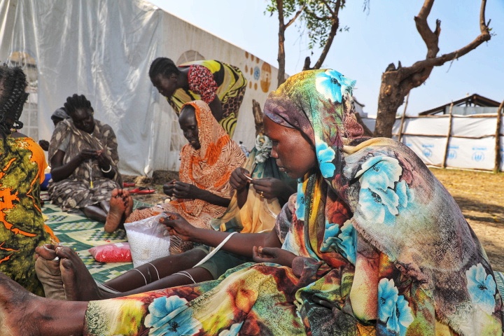 UNFPASouthSudan's tweet photo. Data isn't just numbers, it's the bedrock for change!
At UNFPA🇸🇸,we're strengthening national planning frameworks, powered by evidence, to achieve our triple zeros: #ZeroMaternalDeaths, #ZeroUnmetNeed for family planning, & #ZeroGBV and child marriage. #DataForDevelopment https://t.co/aJfF4a9n5j