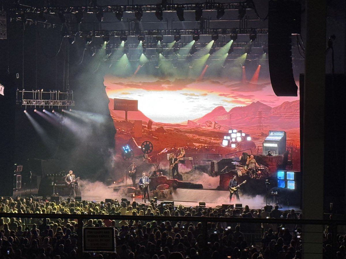 Saw <a href="/LordHuron/">Lord Huron</a> last night and I can tell you it’s easily the best concert you’ll see right now. The music is on point and they put on a stage show that will blow you away. Real talent here.