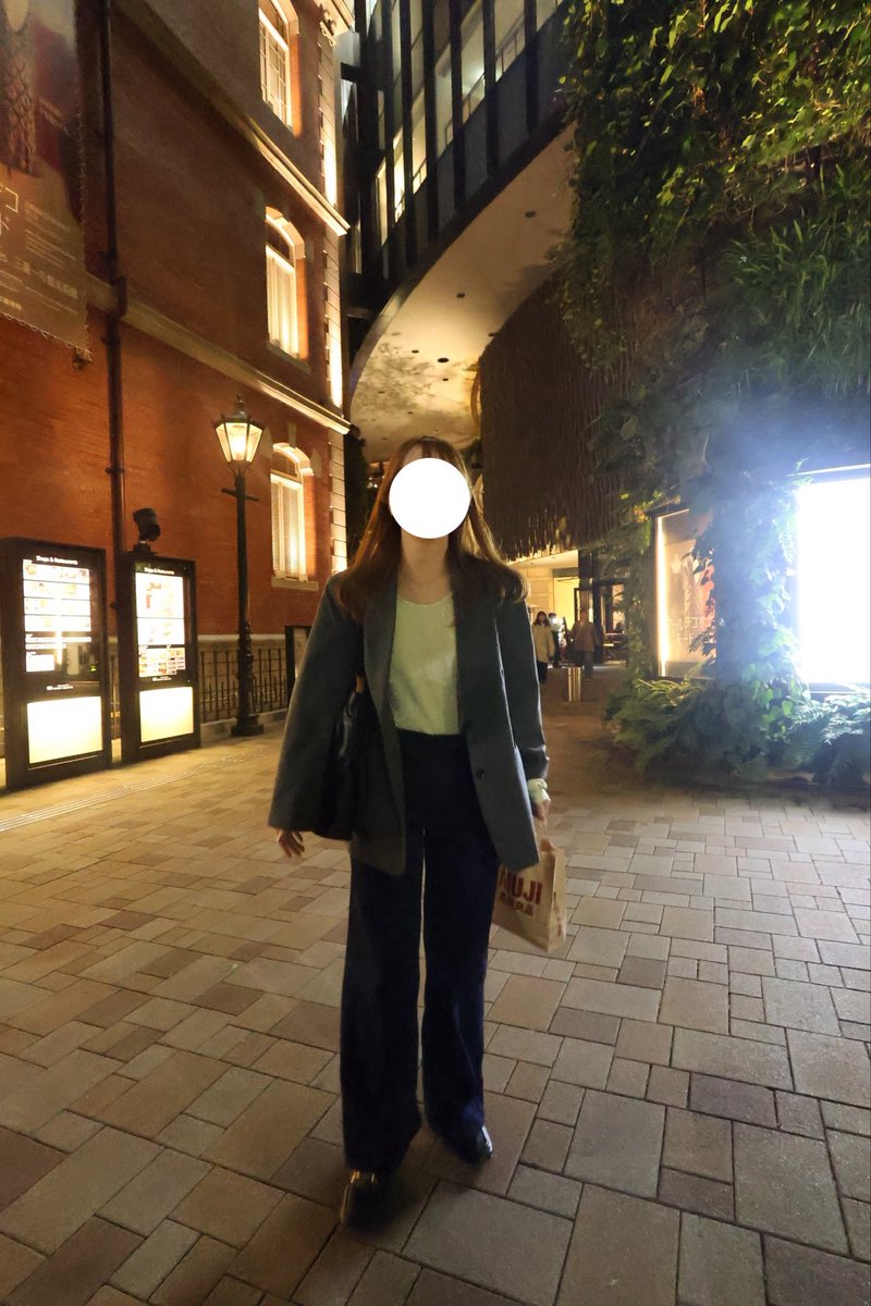 goma_goma_chi's tweet photo. 良き夜♩🌙
ずっと行ってみたかったo/sio、美味しすぎて感動🥹
グレーのジャケットとライトグリーンの組み合わせがお気に入り！🍈
#日常垢 
#日常垢さんとつながりたい 
#osio https://t.co/MDkIMRRUYb