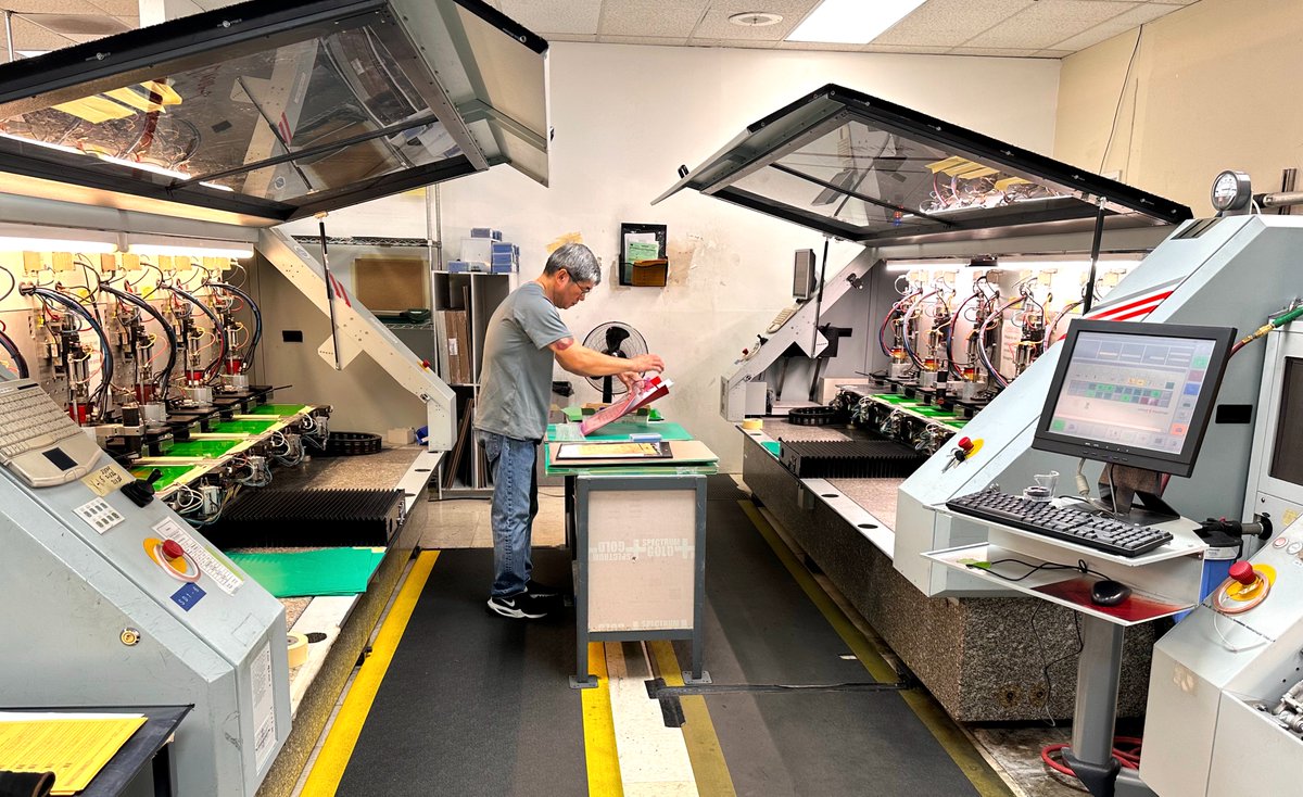 GorillaCircuits's tweet image. 💥We build everything from HDI and RF boards to complex high-layer and mixed-material designs, trusted in some of the most advanced technologies in the world.

Our Drilling room creates precision holes to connect layers of copper, data, and design into a single, seamless circuit.