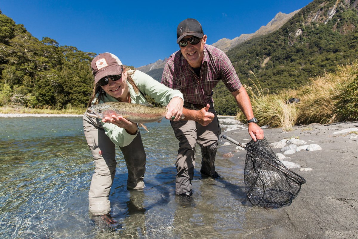 ElevenAngling tweet media