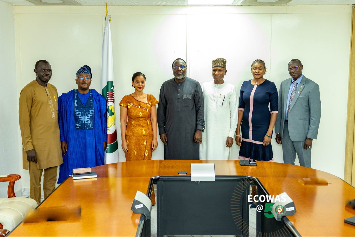 The partnership between @ECOWAS and the GOTG is strong and intact. 🤝

We are moving forward together towards the full operationalization of the Special Accountability Mechanism.

1/2
