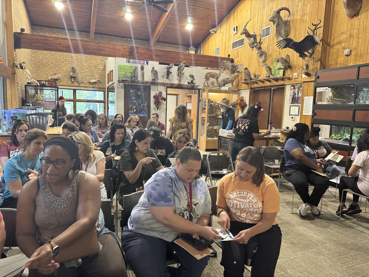 Humble_Science's tweet image. It’s a great day to #doscience at Jesse Jones Park! ⁦@HumbleISD⁩