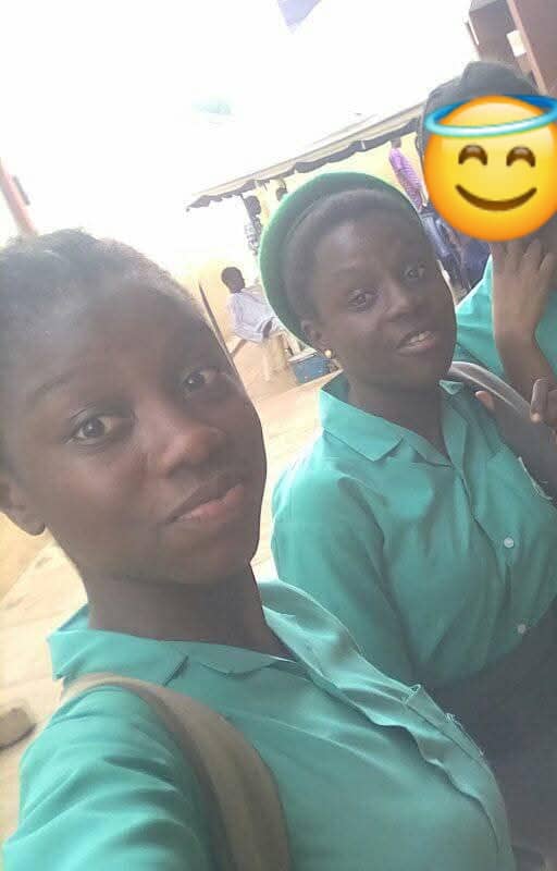 ollabusari's tweet image. My bestfriend-Morolake A.🕊🕊
Died SS3 during our Neco exams(2018), buried next day.. I still remember soaking my exam papers with hot tears and everyone  consoling me. She&apos;s asked me a few times to visit her but I always postponed. Didn&apos;t forgive myself for years!