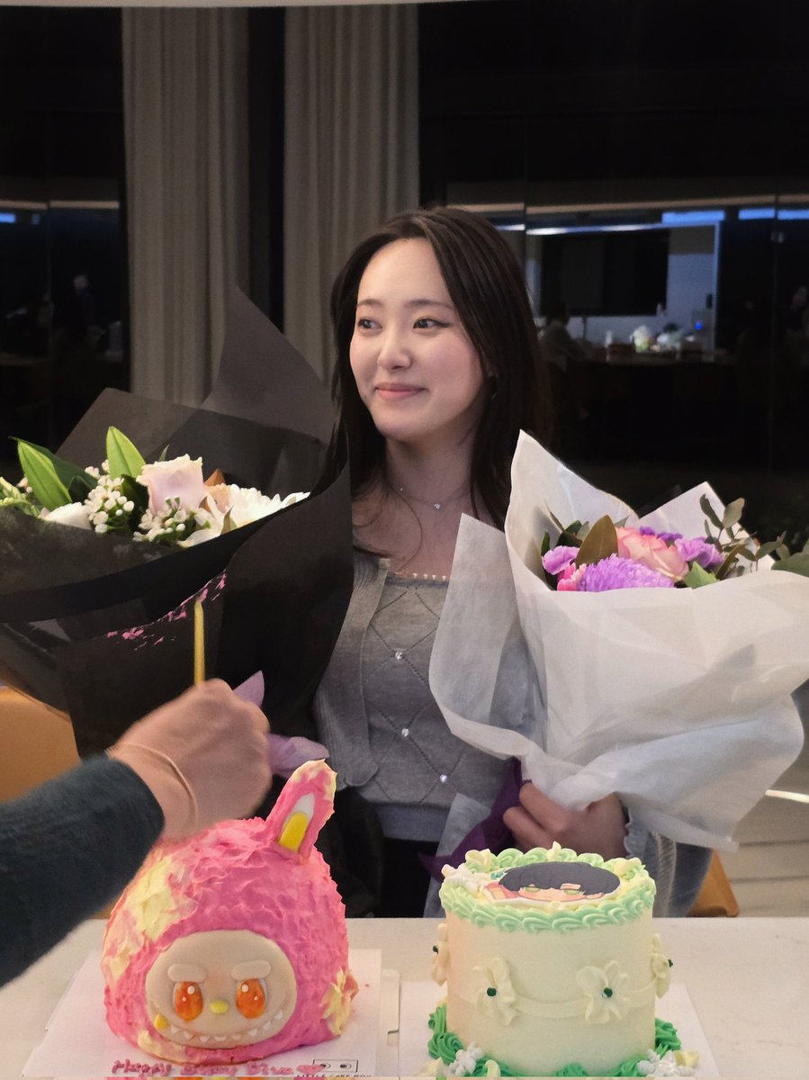 Delulumi tweet media