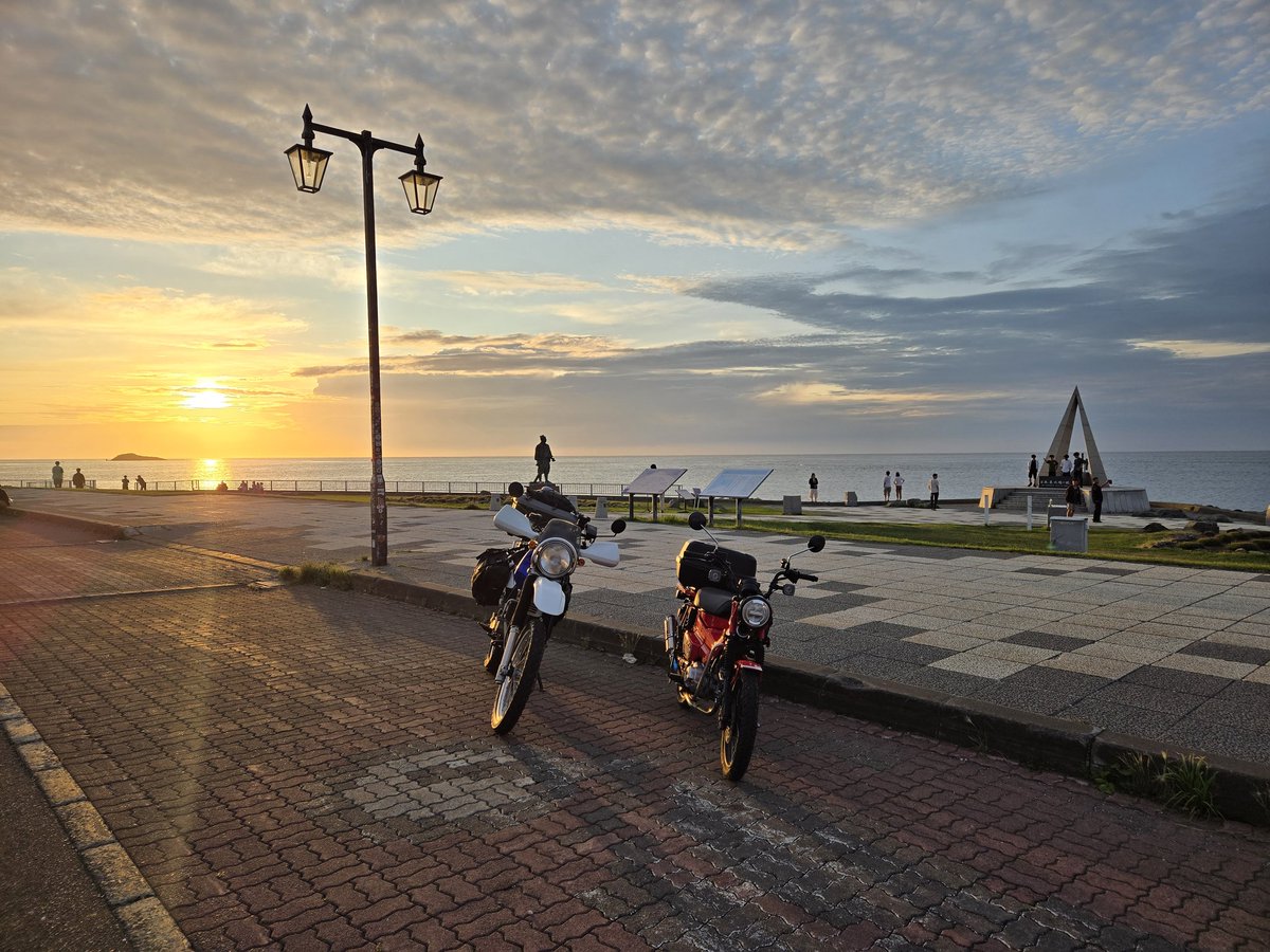 アヤノページ Zゼノ ノワール | 最高品質の家具メーカー株式会社綾野製作所