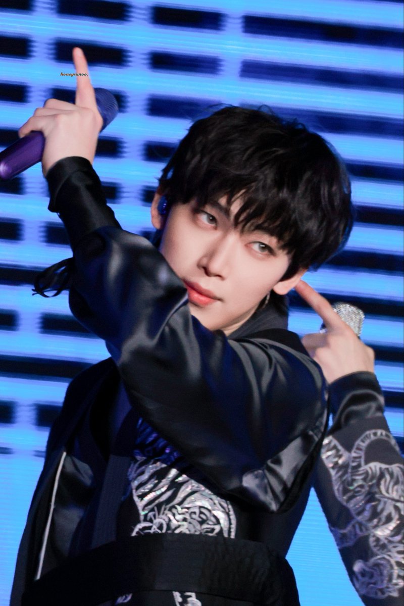 251029
#김선우 #엔하이픈_선우 #SUNOO #ENHYPEN
<a href="/ENHYPEN_members/">ENHYPEN</a>